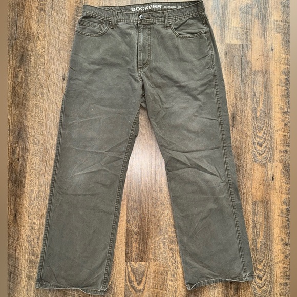 Dockers Other - Mens Classic Fit Dockers